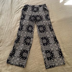 Solitaire Bandana Print Flowy Pant | S